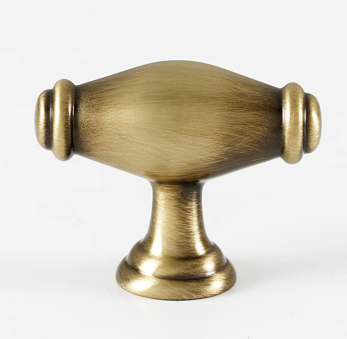 Charlie's 1 3/4'' Knob A626