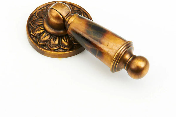 Tiger Penshell Pendant Pull, Estate Dover, 1-3/8'' dia 989-PEN/ED