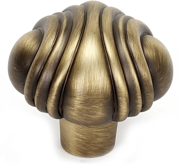 Venetian 1 1/2'' Knob A1502