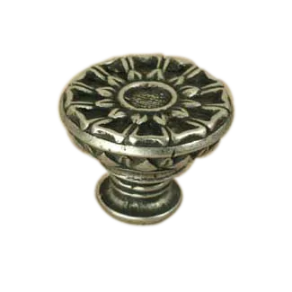 Corinthia Large Flat Knob 1136