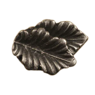 Fancy Double Oak Leaf Knob 515-1