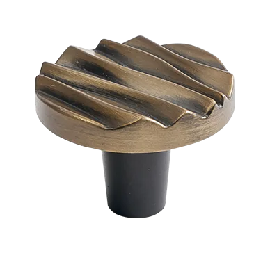 Wave Small Knob 1-1/2'' C-WA01