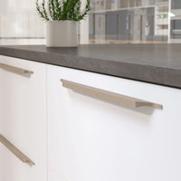 New Contemporary Metal Pull 7987448OBRZ
