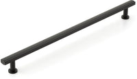 Heathrow Appliance Pull, Matte Black, 18'' cc 558-MB