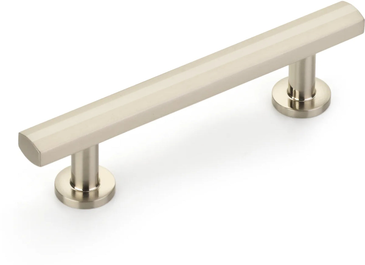 Heathrow Pull, Brushed Nickel, 3-1/2'' cc 560-BN