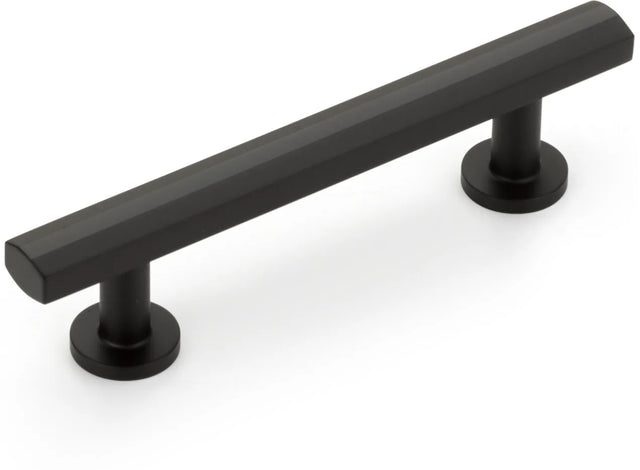 Heathrow Pull, Matte Black, 3-1/2'' cc 560-MB