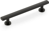 Heathrow Pull, Matte Black, 5'' cc 561-MB