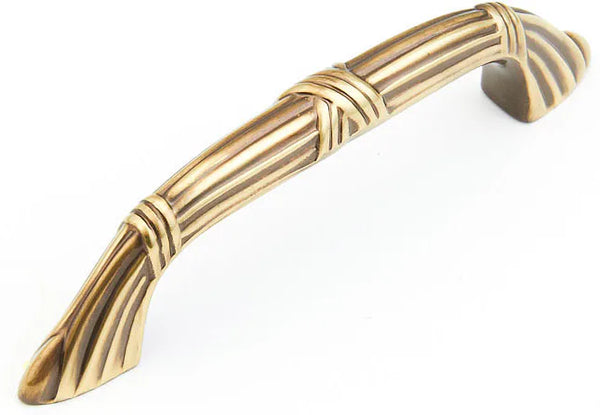 Versailles Pull, Antique Light Polish, 3-1/2'' cc 754-ALP