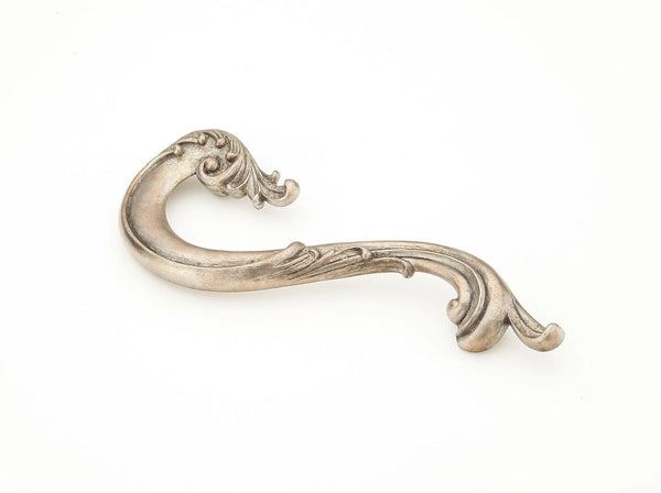 French Court Pull, Left Hand, Monticello Silver, 5'' cc 934L-MSL
